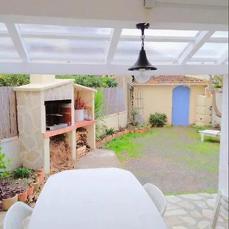 Grande A 50 Metres Holiday home